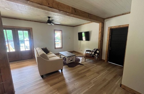 Dennis Cabin | Cabin at Bay Springs Lake & Tishomingo State Park