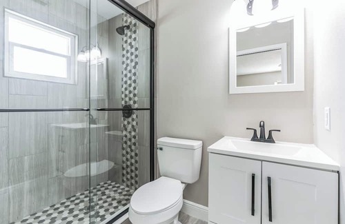 Winter Haven House | Serene Lakeview Getaway Near Central FL Theme Parks