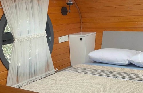 Ayvacik House | Inviting Kayra Tiny House: Family-Friendly Escape Awaits