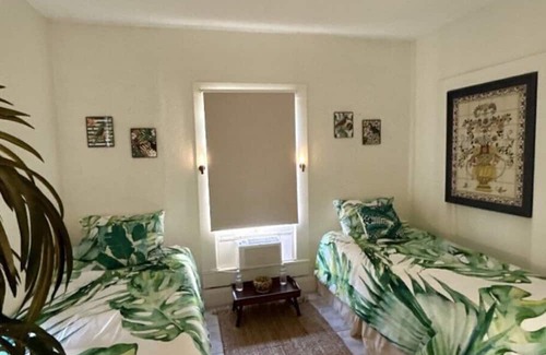 Arcadia Cottage | Cozy Cottage in Arcadia: Ideal for Long-Term Family Stays