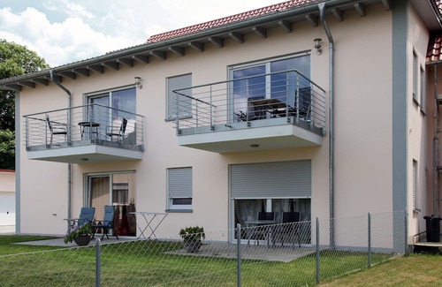 Bad Buchau Apartment | Federseeflair - Guest House in Bad Buchau with Pool & Kitchen