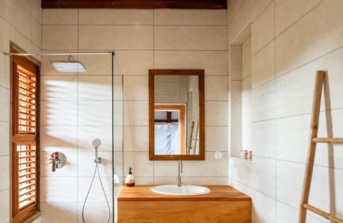 Le Vauclin Cabin | Discover Ecolodge Lakou: A Nature Retreat with Ocean Views