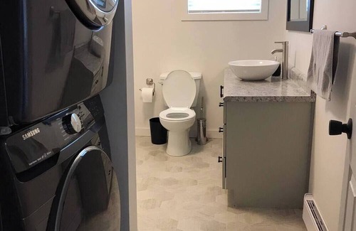 Chance Cove Apartment | Cozy Cliffside Chance Cove Unit #1 with Breakfast Included