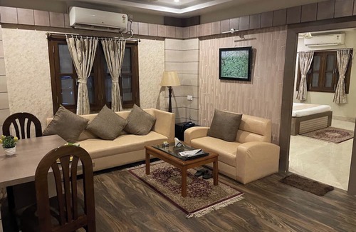 Purnia Hotel | Budget-Friendly Hotel Centre Point Purnia with Breakfast