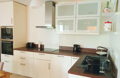 Guyancourt Apartment | Cozy Retreat by the Forest, 30 Min from Paris