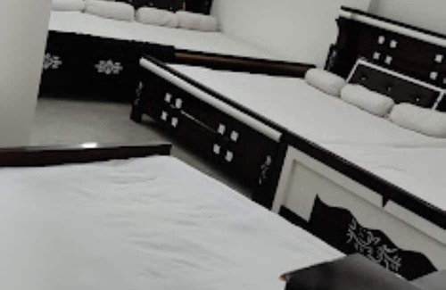 Bettiah Hotel | Discover Vishnu Utsav Bhawan Gonauli: Family-Friendly Stay