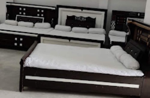 Bettiah Hotel | Discover Vishnu Utsav Bhawan Gonauli: Family-Friendly Stay