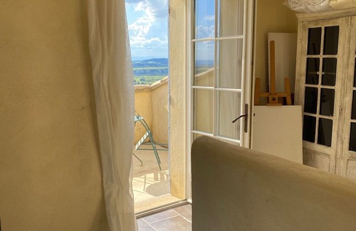 Seguret House | Maison D'hôtes en Provence Dans un Village Pittoresque