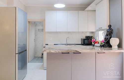 Nikita House | Artistic Flair 3-bdrm Maison, 90m to Nikiti beach