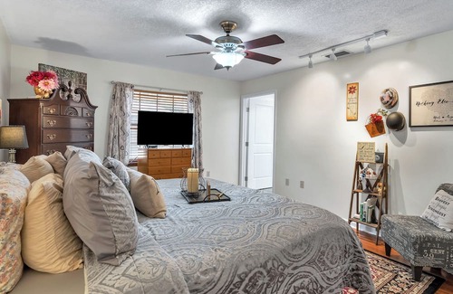 Lakeland - Winter Haven House | Peaceful & modern country house near the attractions and universities.