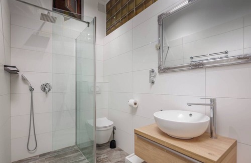 Borik Villa | Villa Eucaliptus - Six Bedroom Villa, Sleeps 12