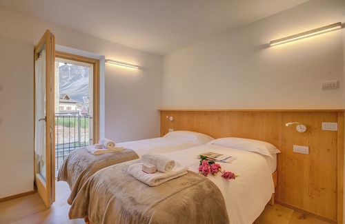 Santa Lucia Apartment | Fraele Alpinbike - One Bedroom Apartment, Sleeps 4