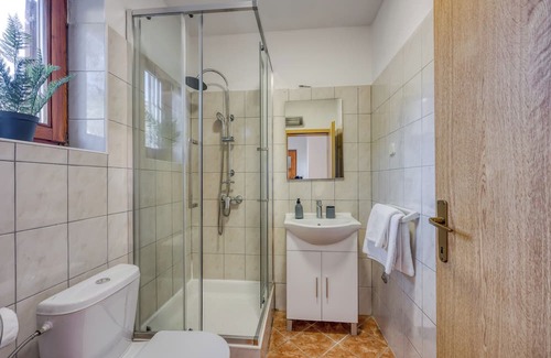 Mali Losinj Villa | Sv. Jakov Family Apartment