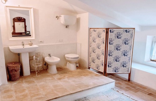 San Brizio Villa | Fantastic panoramic views - exc villa, pool + grounds - pool house - 12 guests