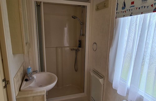 Elmenhorst/Lichtenhagen Apartment | Monteur Mobilheim Sonnenschein