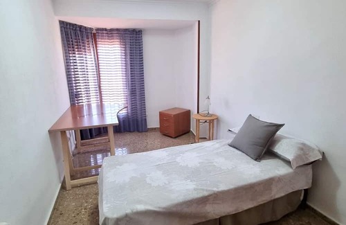 San Juan de Alicante Condo | Estupendo Piso con Vistas Expectaculares en el Centro de San Juan de Alicante