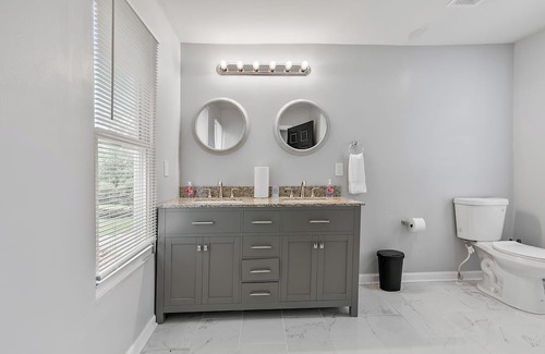 Woodbourne-McCabe House | Luxury Stay on Woodbourne