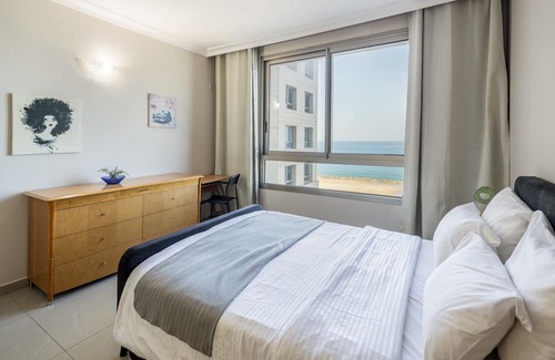 Haifa Apartment | Cozy Carmel Seaside Retreat with Family-Friendly Amenities