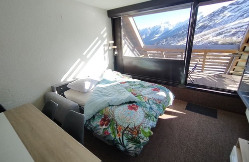 Piau Engaly Apartment | Cozy Studio in the Scenic Resort of Piau Engaly