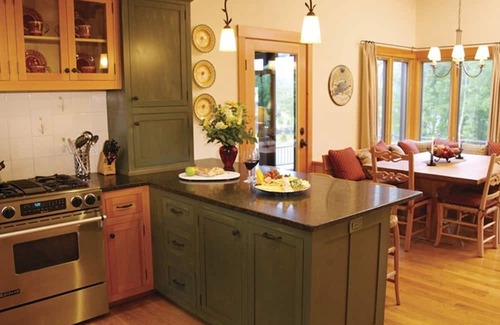 Moscow Villa | Relax in our 3-bedroom Villa with mountain views at Trapp Family Lodge