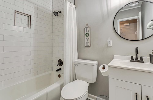 Goose Creek House | Pet-Friendly Getaway in Goose Creek Near Charleston
