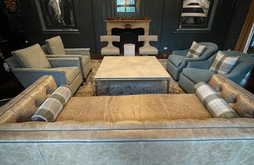 Fox Point House | Inviting Lake Michigan Home with Pool in Fox Point