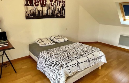 Carantec House | Pet-Friendly Seaside Vacation Home with Pool & Breakfast