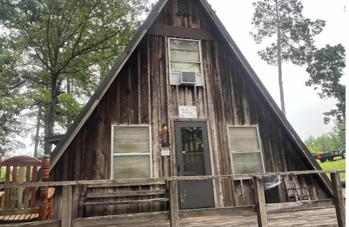 Negreet Cabin | Coach's A-Frame Cabin