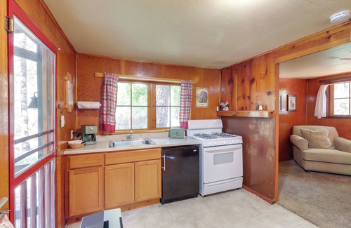 Sedona Apartment | Pet-Friendly Sedona Studio with Hiking Trail and Gas Grill