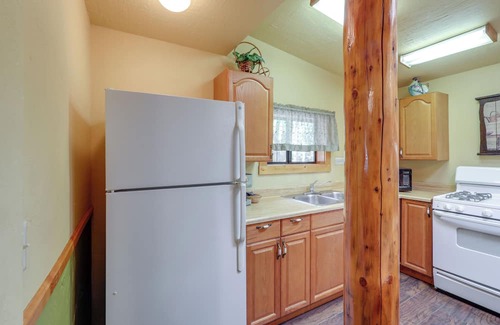 Sedona Cabin | Pet-Friendly Sedona Gem with Natural Swimming Hole Retreat