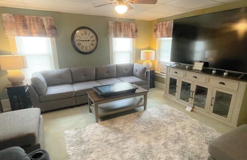 Williamsport Apartment | Cozy 2 Bedroom Unit with Game Room - Perfect for Families