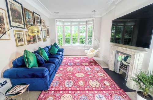 Regent's Park House | Elegant 5-Bedroom House with Garden in Central London