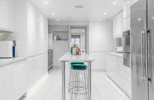 Regent's Park House | Elegant 5-Bedroom House with Garden in Central London