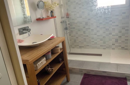 Saint-Andre Apartment | Spacious 50m2 Apartment with Pool Near Beaches