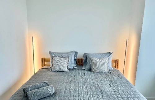 Hoboken Apartment | Modern 2B|2B with Breathtaking NYC Views in Hoboken