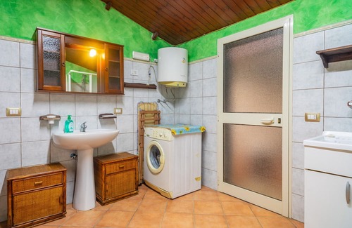 San Giorgio-Librino-San Giuseppe la Rena-Zia Lisa-Villaggio Sant'Agata Ski Chalet | Experience Chalet 'Vaccarizzo Beach Garden' with Ocean View