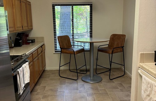 Plumas Eureka Estates House | Explore Golf and Games at Graeagle Retreat