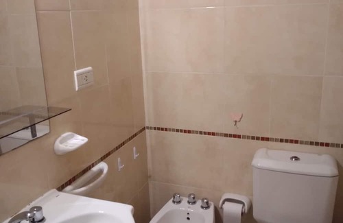 Villa Carlos Paz Apartment | Central Retreat with Spa & Lake View for Families