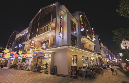 Van Giang Villa | Discover Family-Friendly Comfort at L'amouse Home