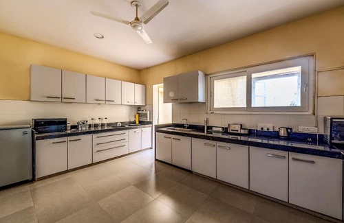 Pune Villa | Experience CosmicStays Cliffs Edge Pool Villa Getaway