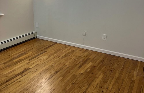Stamford Apartment | Bright and Inviting 1BD Apartment Near Train Station