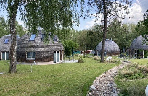 Muritz House | Discover Tamika Ball House: Pet-Friendly Retreat at Lake Tollense