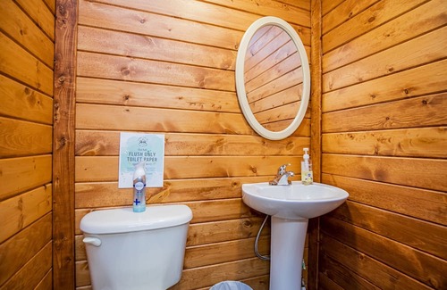 Cassville RV Rental | Discover Nature with Glamping Adventures near the Ozarks