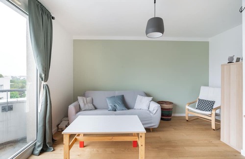 Chemin de l'Ile Apartment | Family-Friendly Vrbo Property with Top Amenities Awaiting You