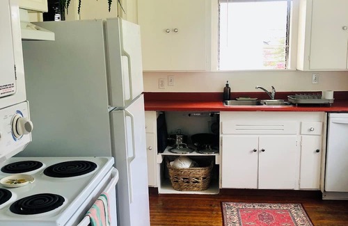 West Point Grey House | Inviting Home in Kitsilano with Ocean View & Free Parking