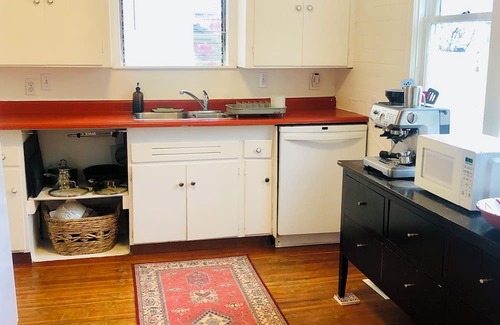 West Point Grey House | Inviting Home in Kitsilano with Ocean View & Free Parking