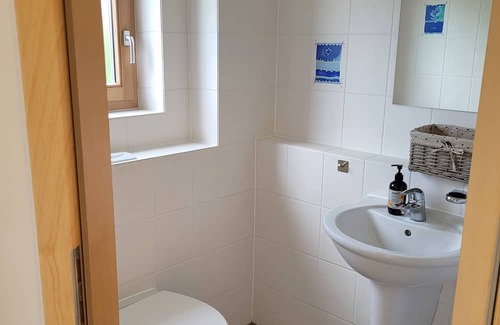 Bad Breisig House | Discover Domizil Weitblick: Pet-Friendly Retreat with Spa