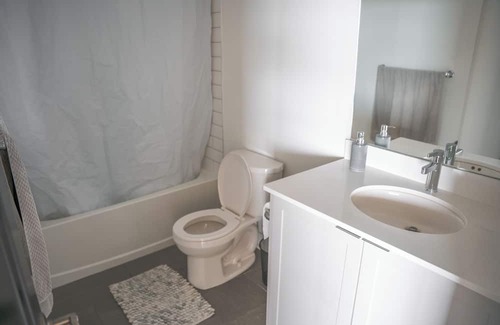 Brantford Condo | Discover Brantford: Your Ideal Family-Friendly Retreat
