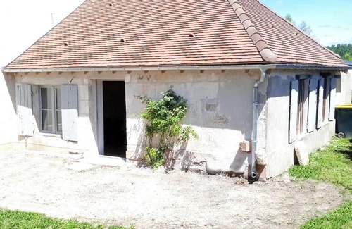 Marmagne House | Gîte in Historic Château in Central France with Breakfast