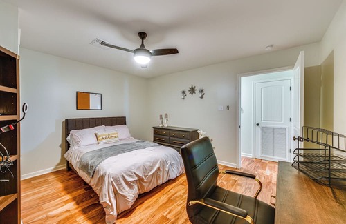 Milton House | Relaxing Getaway: Maurice Country Ranch Estate Near Lafayette